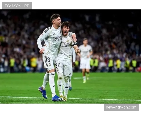 巴尔韦德与卡马文加：谁的多功能性更接近全能中场？